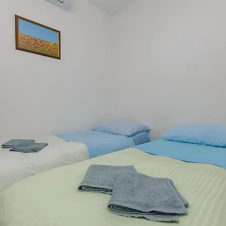 Marijana Guest house Caporice